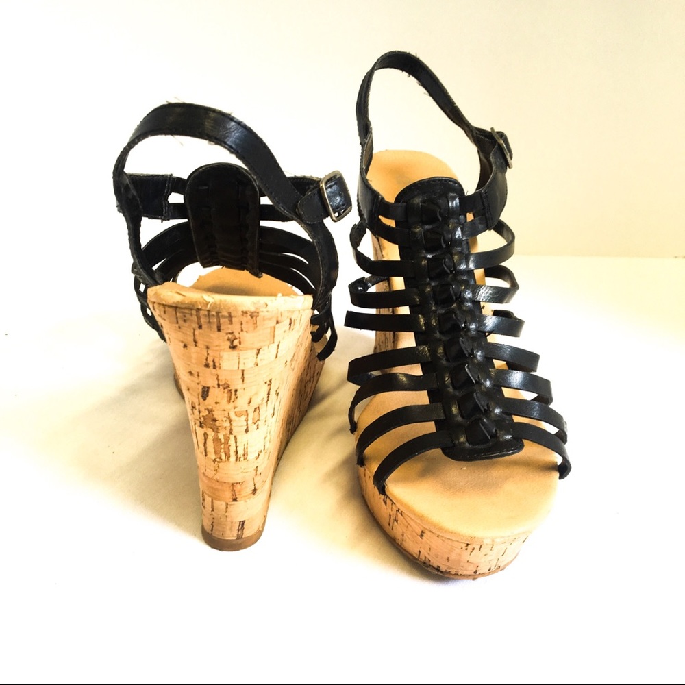 Diba Cork Runnning Hot Gladiator Black Wedges GUC - Picture 4 of 8